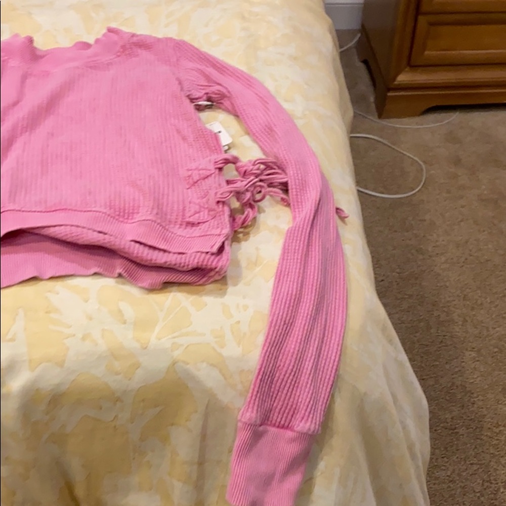 Shirt - Picture 3 of 3